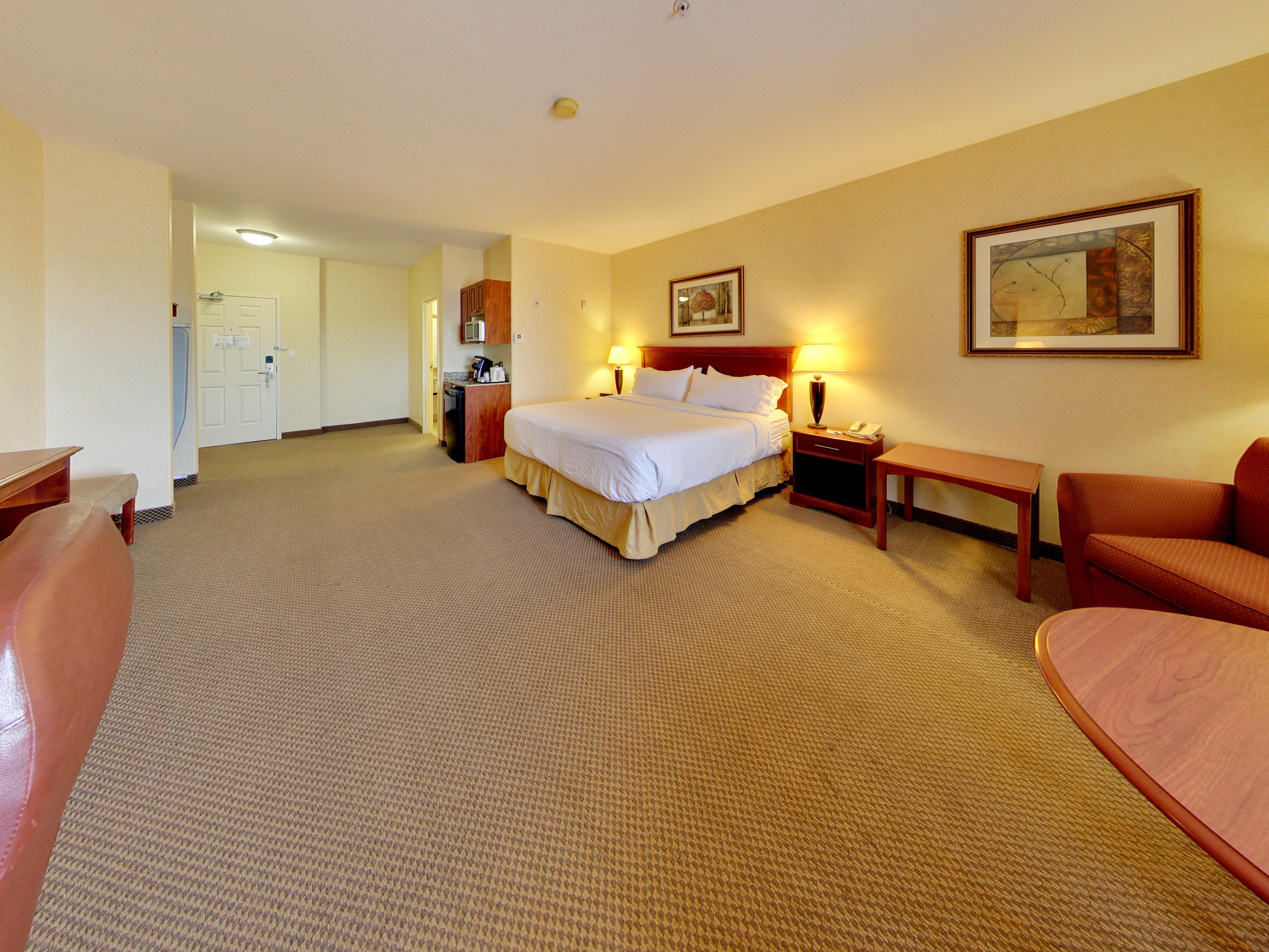 Holiday Inn Express Hotel & Suites - Edmonton International Airport By Ihg Ниску Экстерьер фото