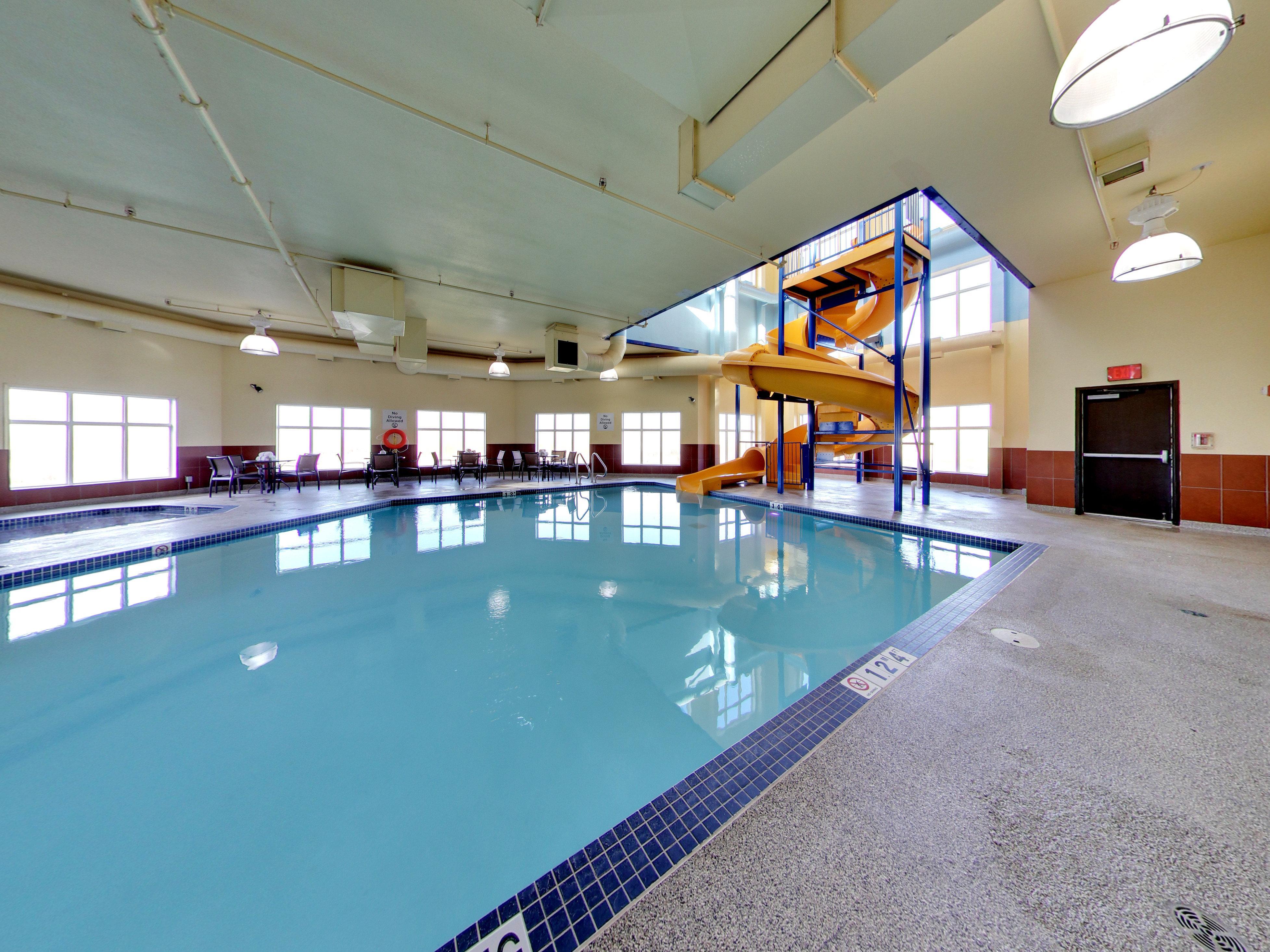Holiday Inn Express Hotel & Suites - Edmonton International Airport By Ihg Ниску Экстерьер фото