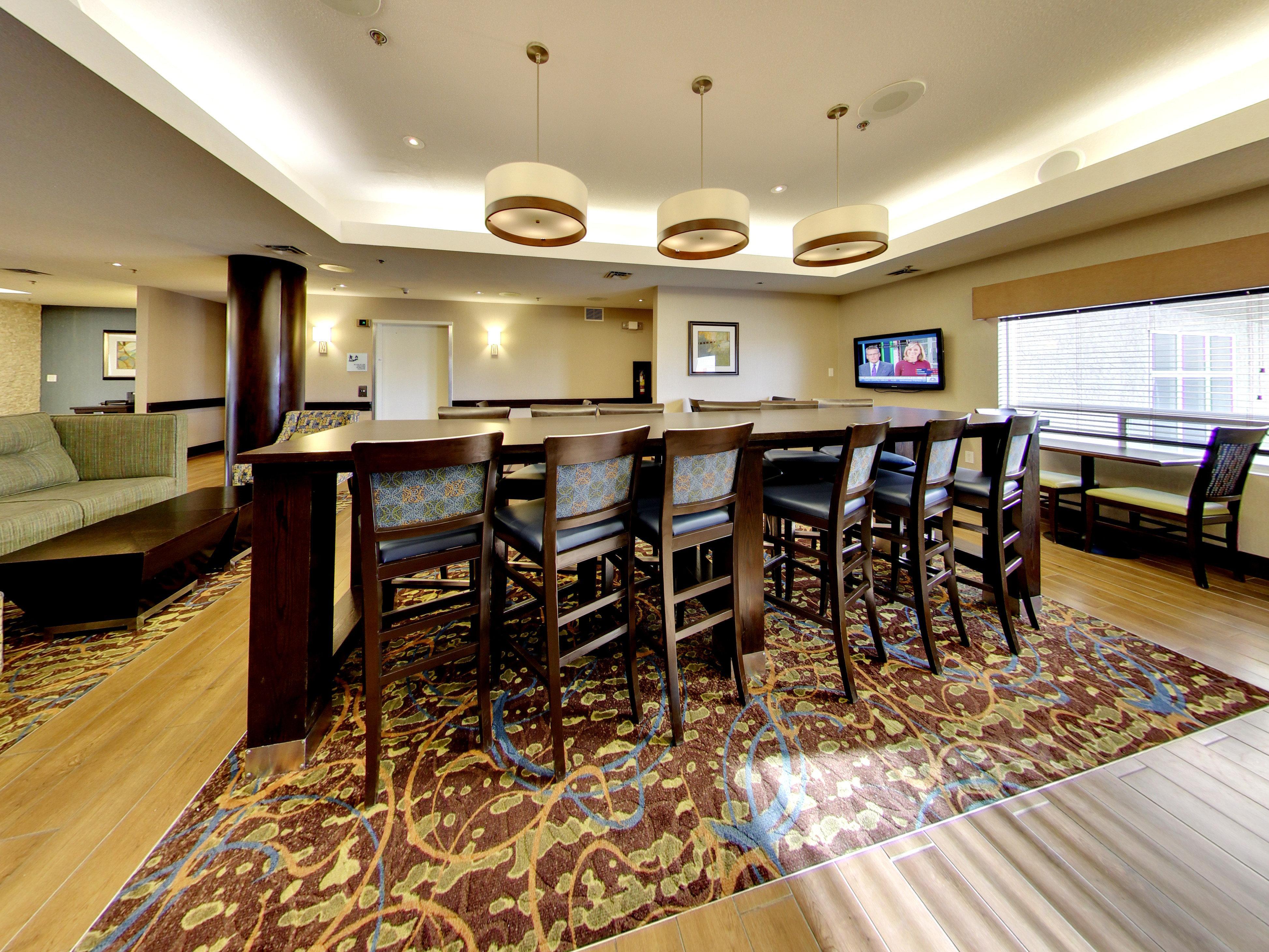 Holiday Inn Express Hotel & Suites - Edmonton International Airport By Ihg Ниску Экстерьер фото