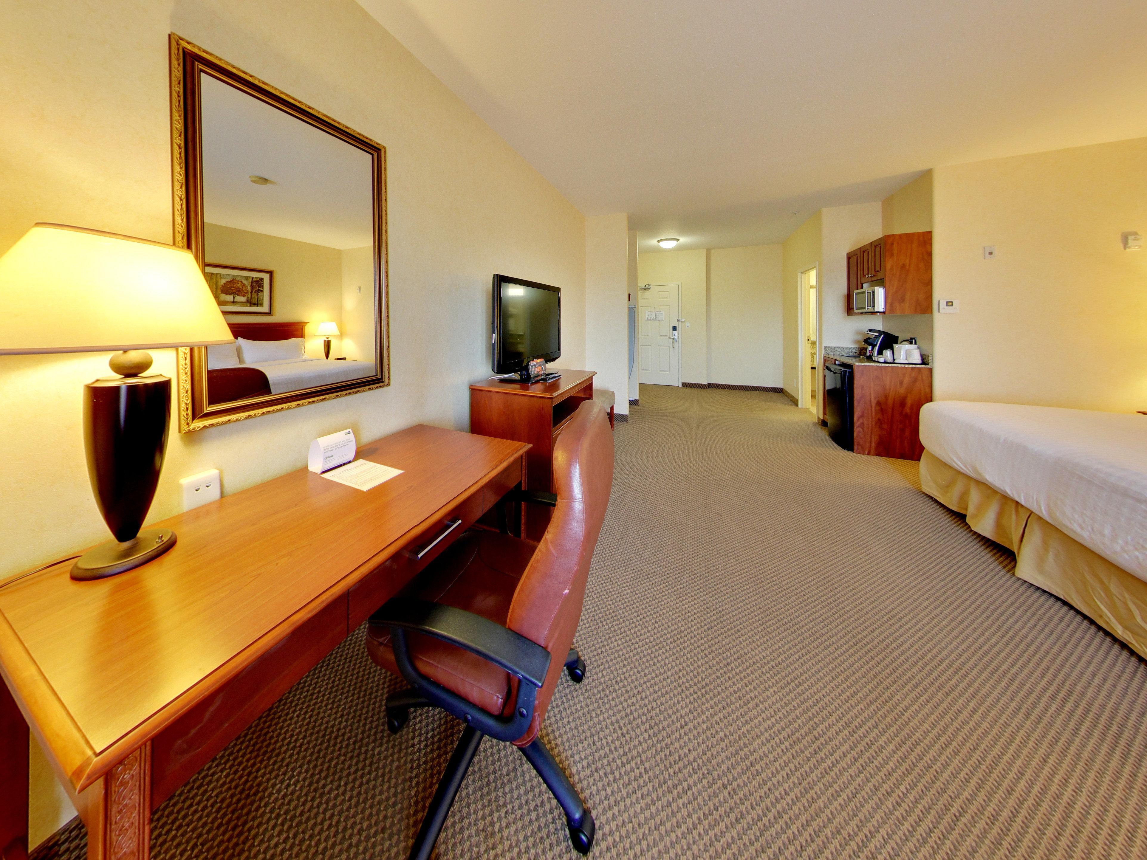 Holiday Inn Express Hotel & Suites - Edmonton International Airport By Ihg Ниску Экстерьер фото
