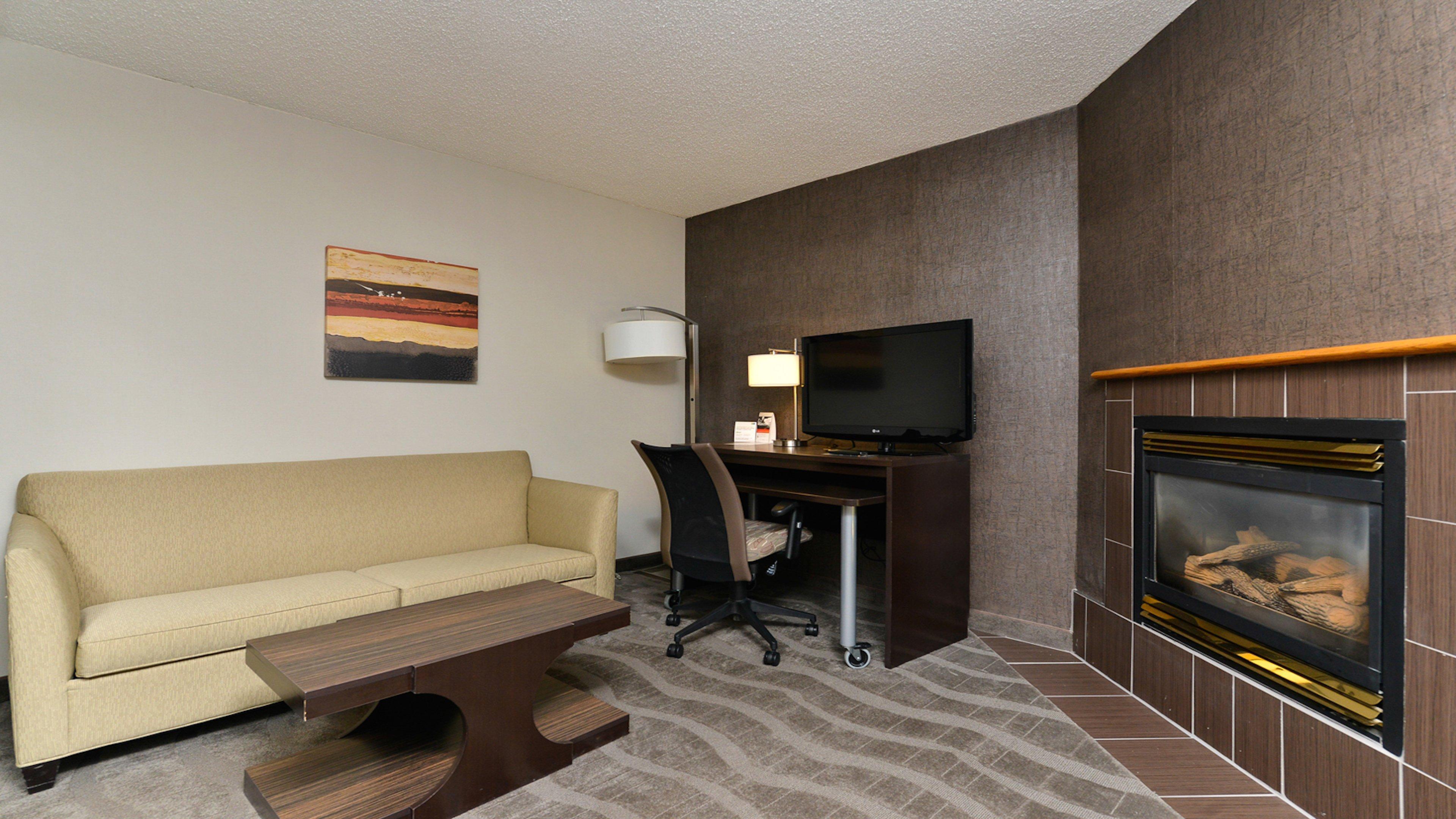Holiday Inn Express Hotel & Suites - Edmonton International Airport By Ihg Ниску Экстерьер фото